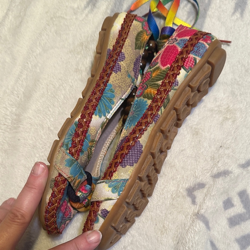 Multicolor Patterned Flats With Bow Accent - image 6